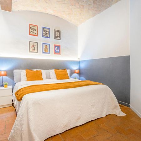 A 2 Passi Da Piazza Grande Appartement Modena Buitenkant foto